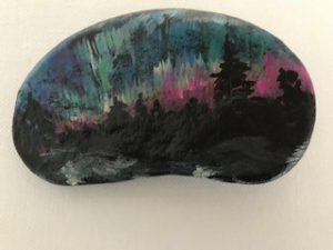 Read more about the article Rock Painting – Northern Lights